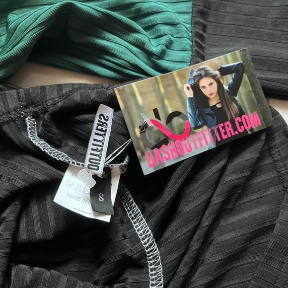 Colorblock Blouse - Picture 3 of 6